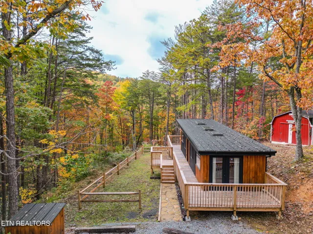 $349,900 | 4167 Chamberlain Lane, Sevierville, TN 37862