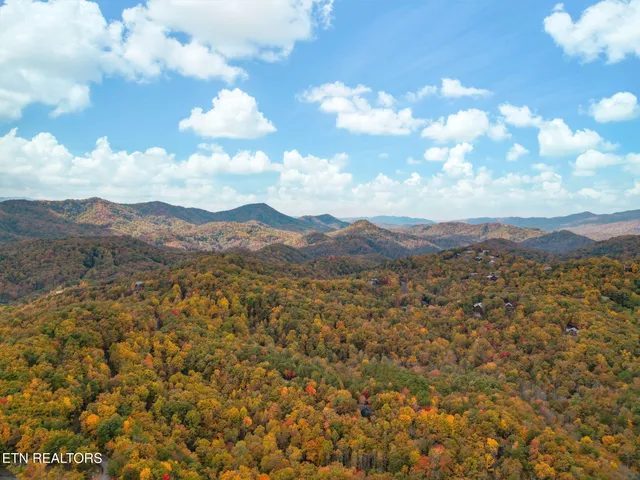 $349,900 | 4167 Chamberlain Lane, Sevierville, TN 37862