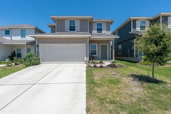 $2,100 | 12404 Silversmith Lane, Mustang Ridge, TX 78610