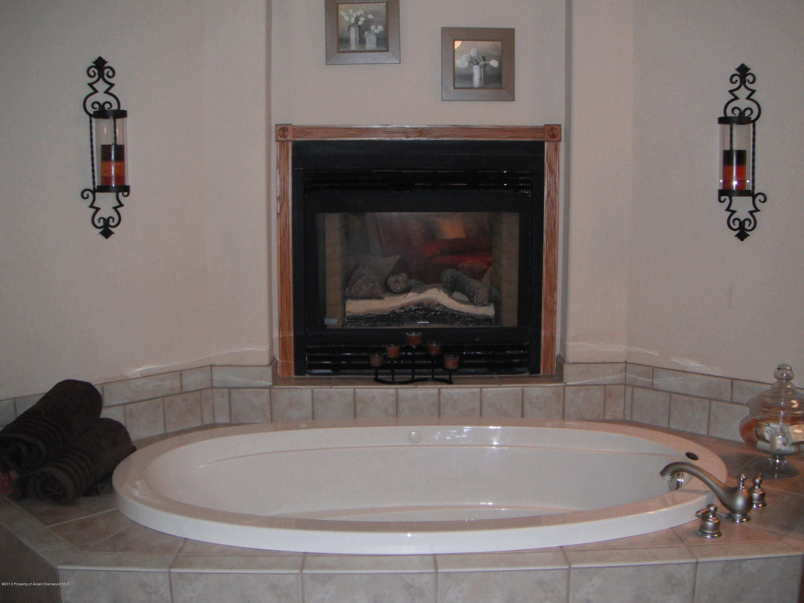 1298 Fir Avenue Rifle, CO 81650 - Photo 15 of 27 a bathroom with a tub