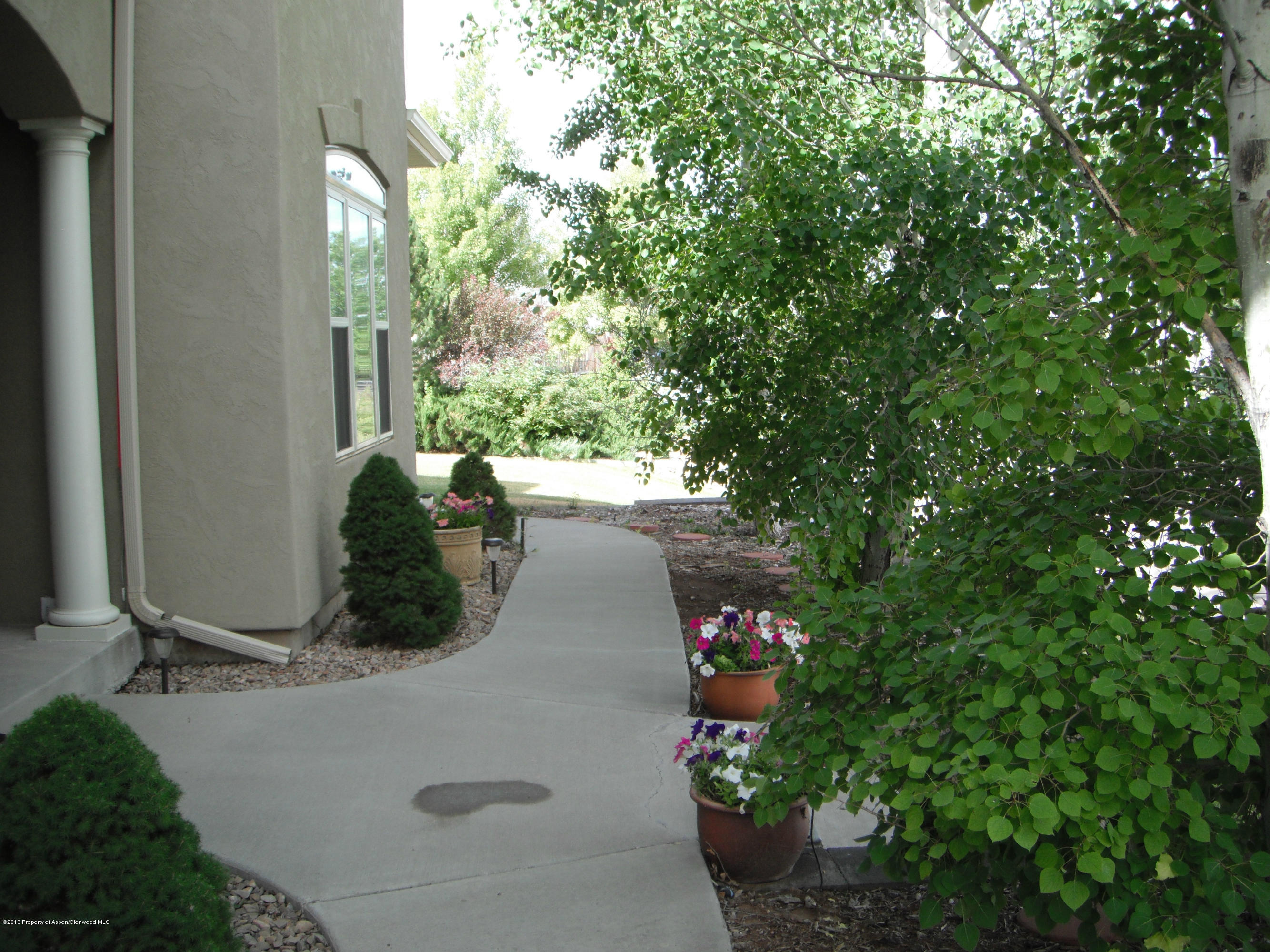 1298 Fir Avenue Rifle, CO 81650 - Photo 27 of 27 a view of a small yard
