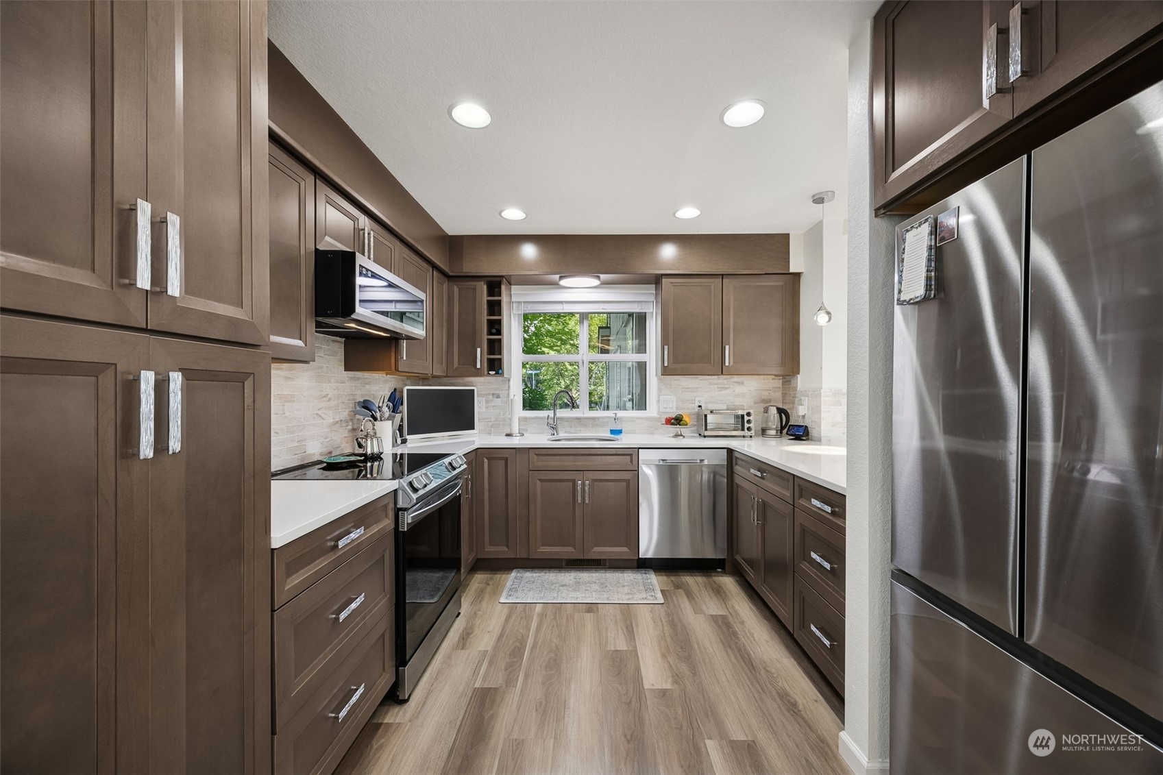 4607 Springfield Lane Southeast Lacey, WA 98503 - Photo 13 of 31 Gallery Image 13