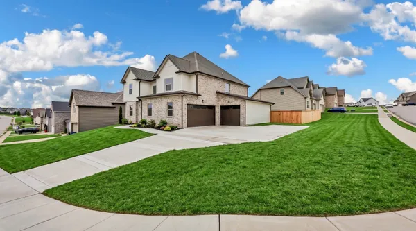 $599,900 | 2634 Remington Trace, Clarksville, TN 37043