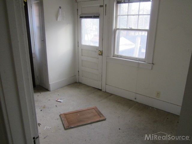 16594 Sunderland Road Detroit, MI 48219 - Photo 5 of 11 bedroom 4