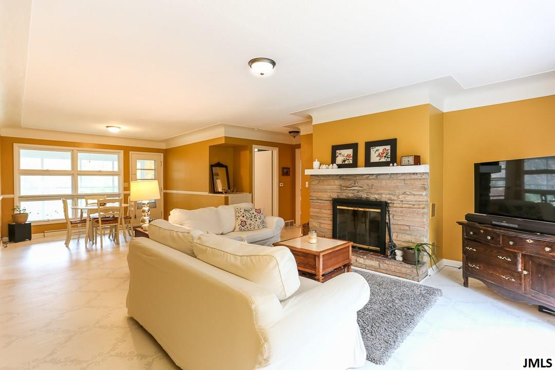5645 Maple Dale Road Jackson, MI 49201 - Photo 4 of 26 Photo 4