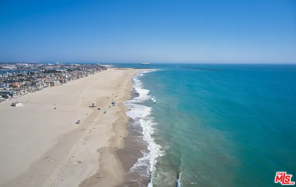 $14,000 | 3461 Ocean Drive, Oxnard, CA 93035