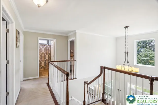 $849,999 | 955 Yorkshire Drive, Breinigsville, PA 18031