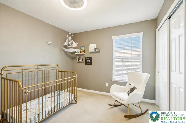 $849,999 | 955 Yorkshire Drive, Breinigsville, PA 18031