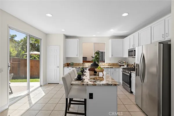 $1,375,000 | 14 Anglesite, Rancho Santa Margarita, CA 92688