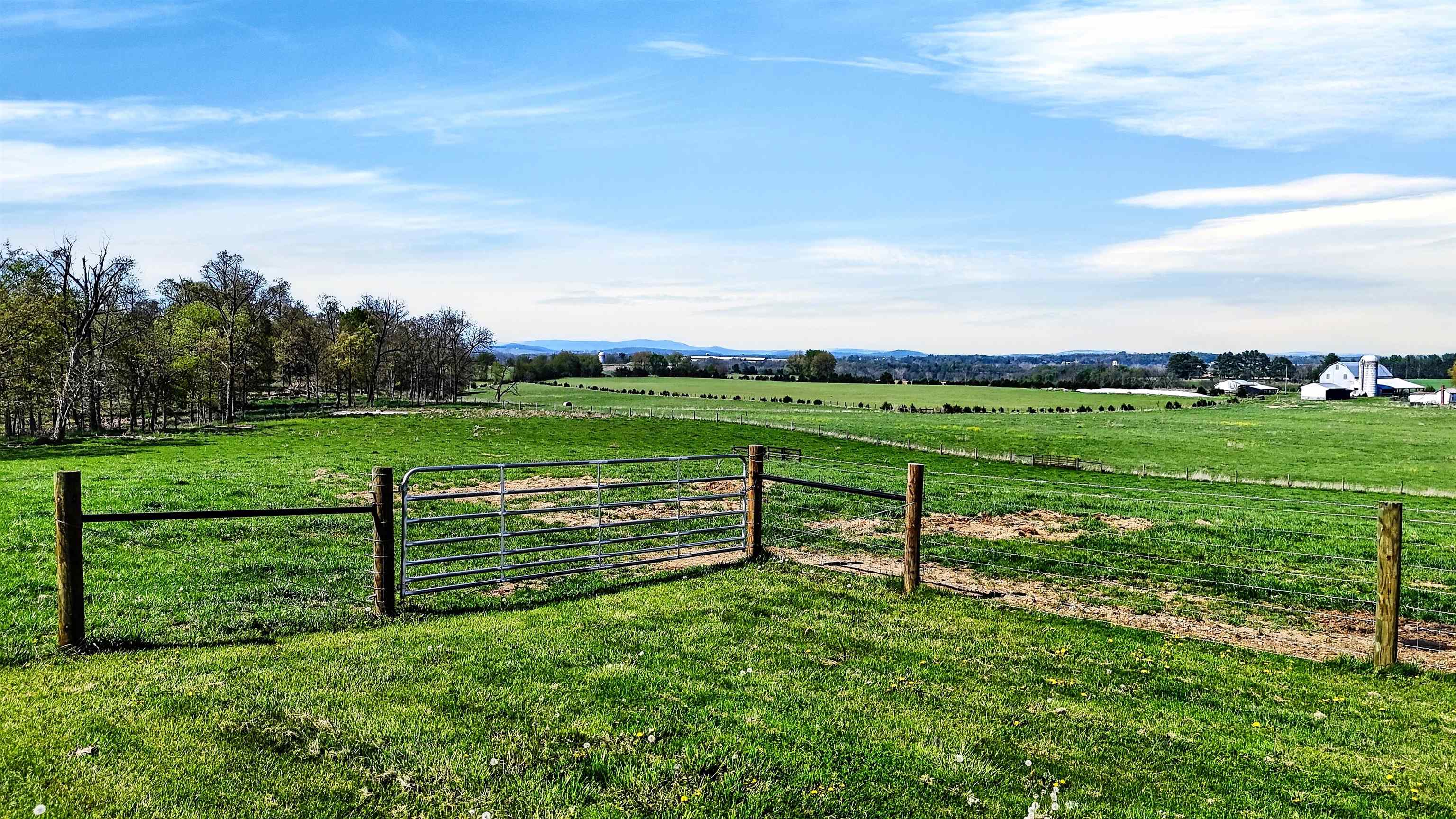 1522 Dam Town Road Fort Defiance, VA 24437 - Photo 18 of 61