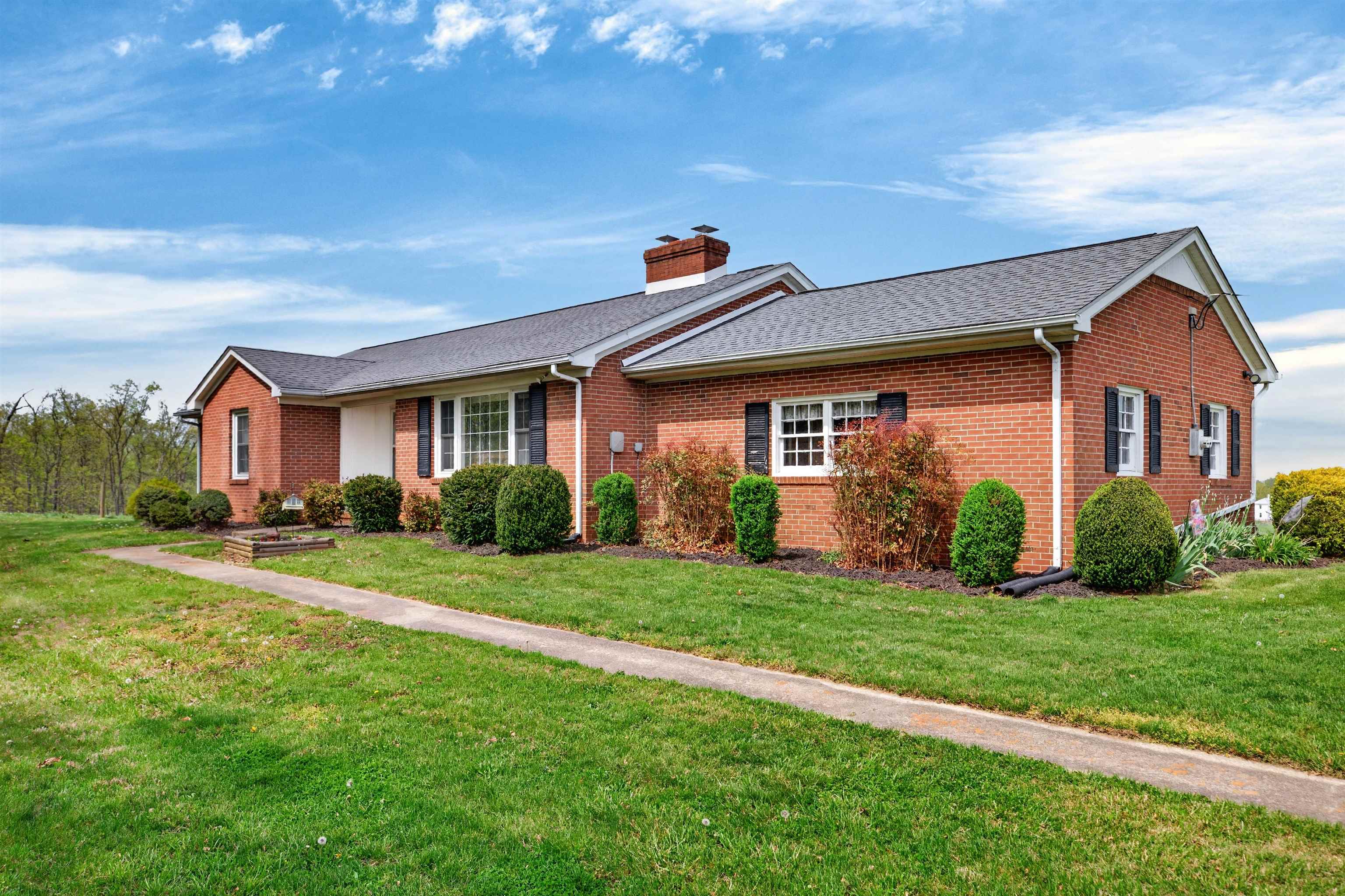 1522 Dam Town Road Fort Defiance, VA 24437 - Photo 2 of 61