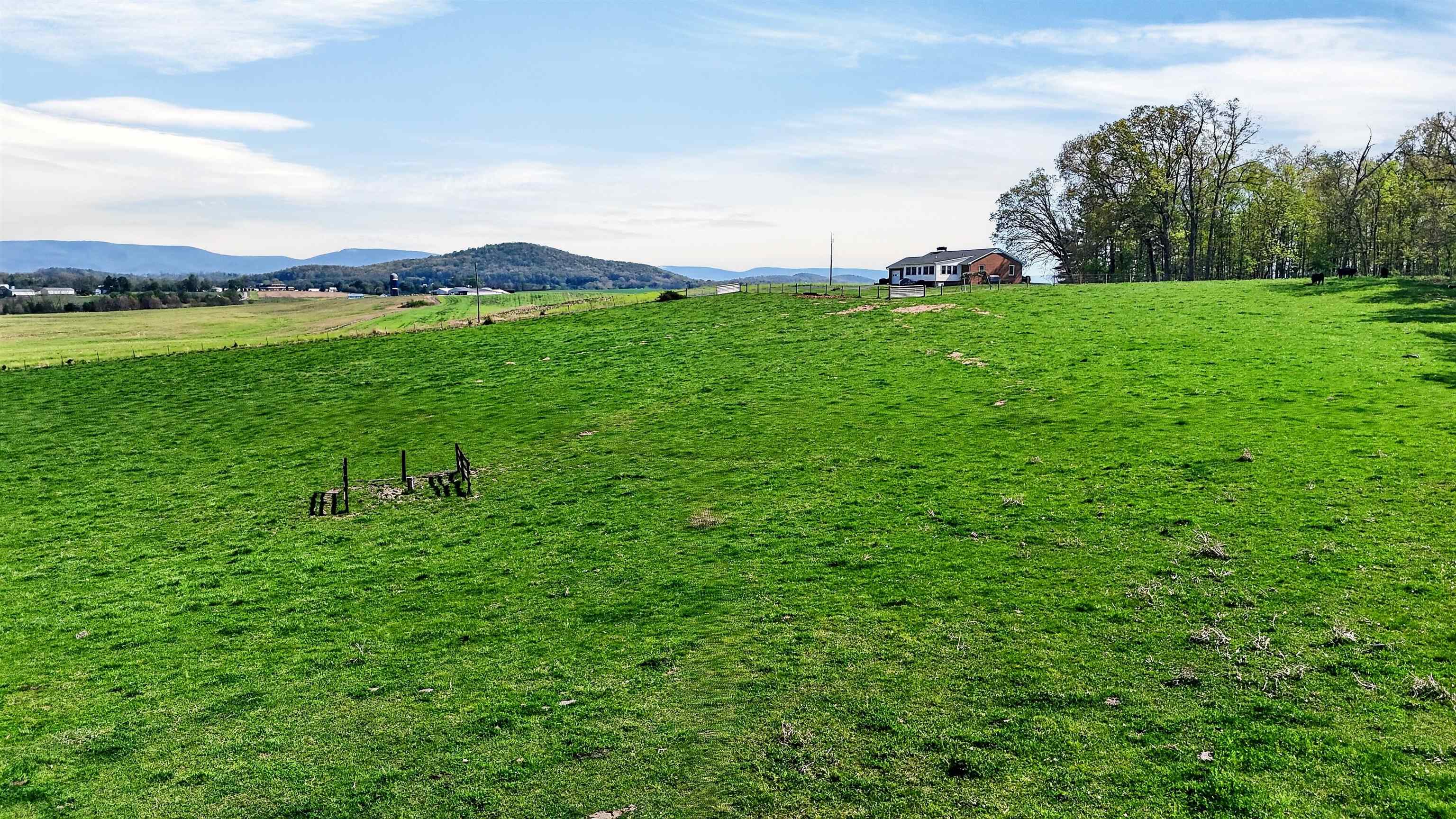 1522 Dam Town Road Fort Defiance, VA 24437 - Photo 23 of 61