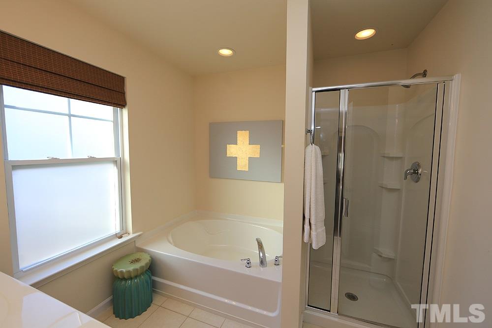2910 Casona Way Raleigh, NC 27616 - Photo 8 of 13