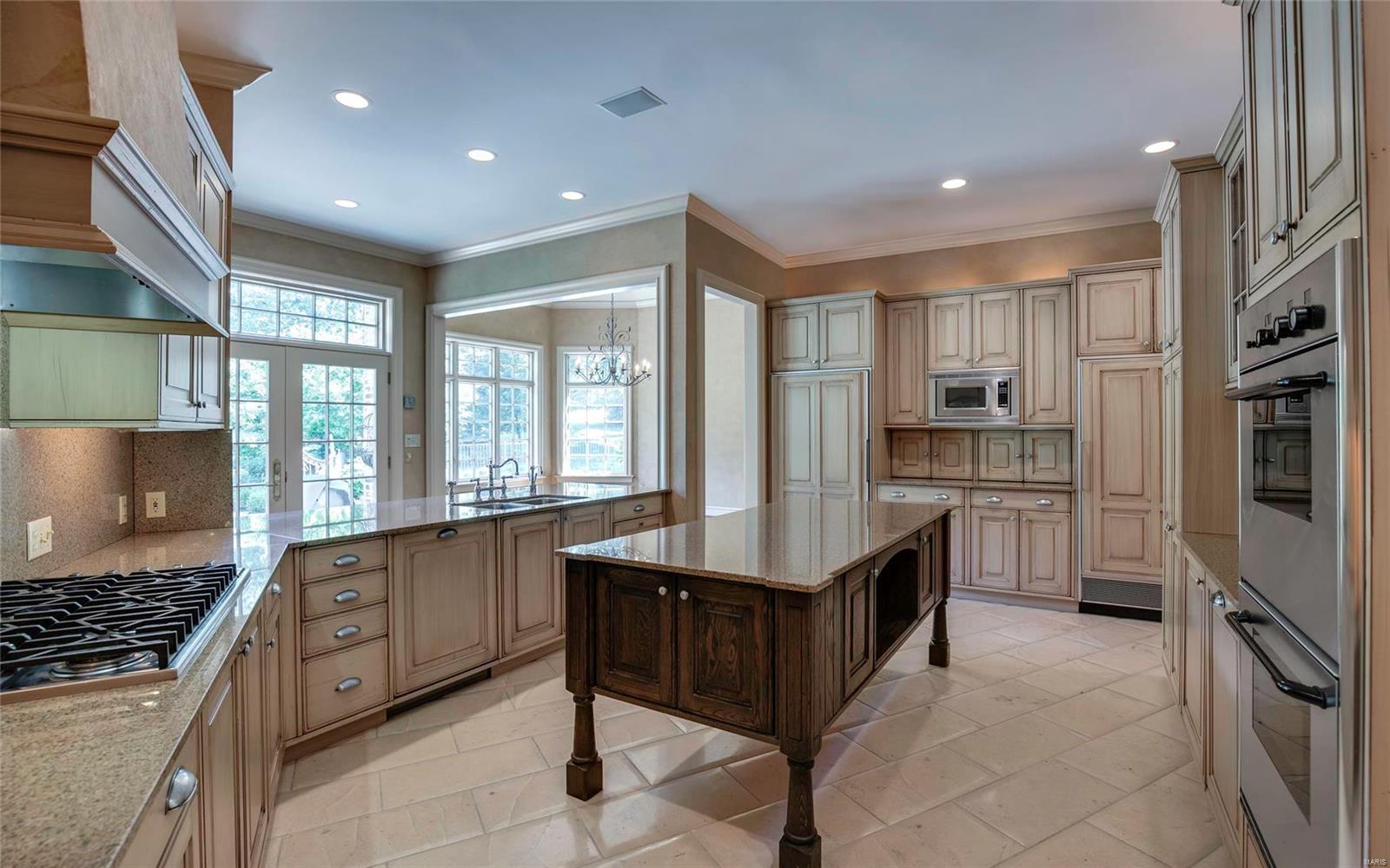 10088 Litzsinger Road Ladue, MO 63124 - Photo 7 of 20 Gallery Image 7