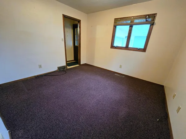 $259,900 | 302 8th Avenue Northwest, Pipestone, MN 56164