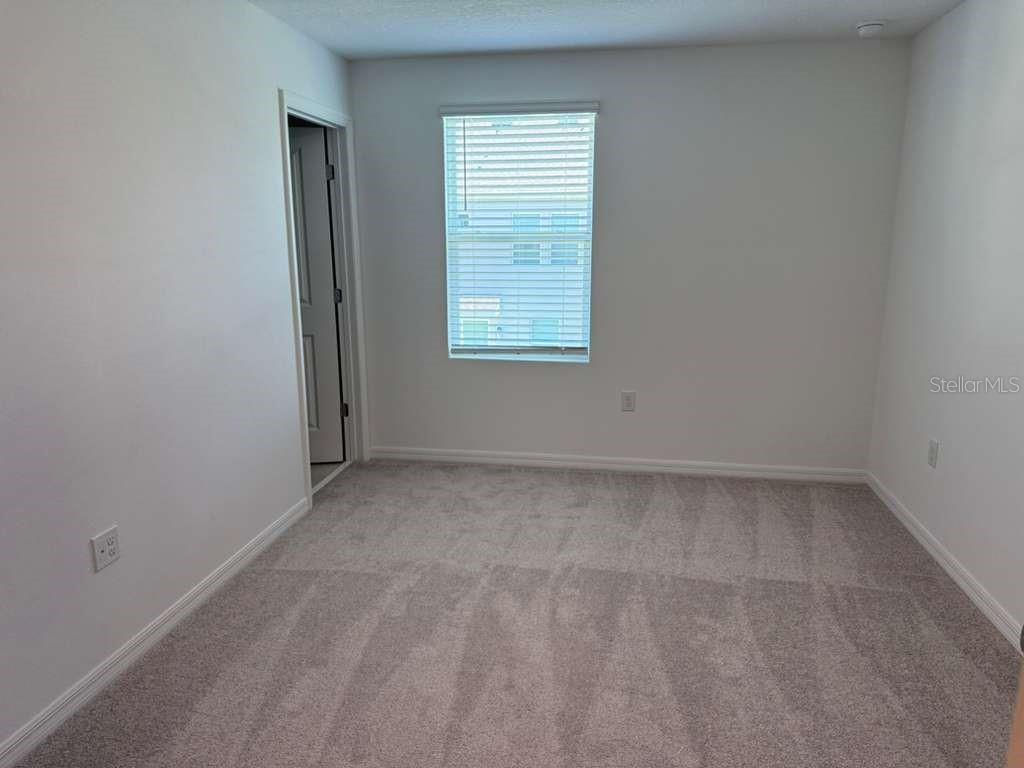2848 Skyline Loop Kissimmee, FL 34758 - Photo 10 of 13