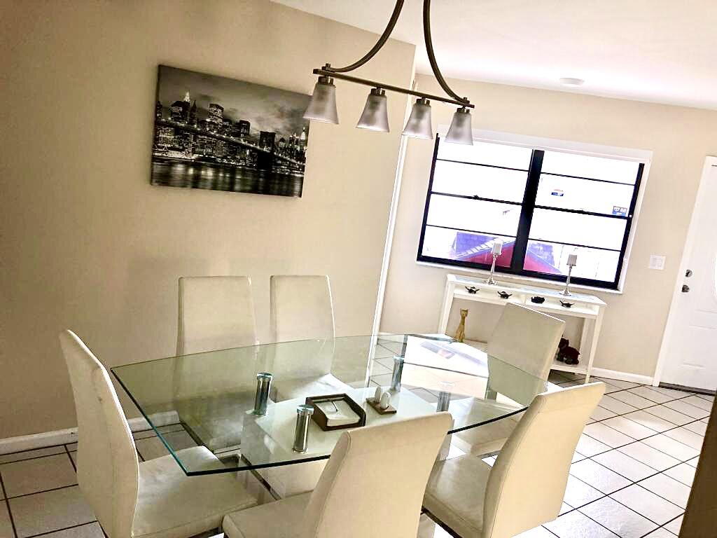 8930 Southwest 19th Street, Unit E Boca Raton, FL 33433 - Photo 12 of 15 DINNIG ROOM