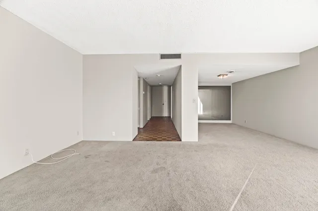 $404,900 | 3901 West End Avenue, Unit 303, Nashville, TN 37205