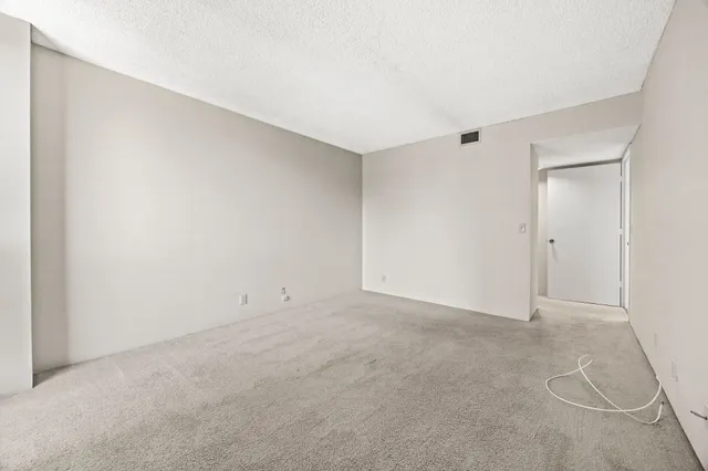 $404,900 | 3901 West End Avenue, Unit 303, Nashville, TN 37205