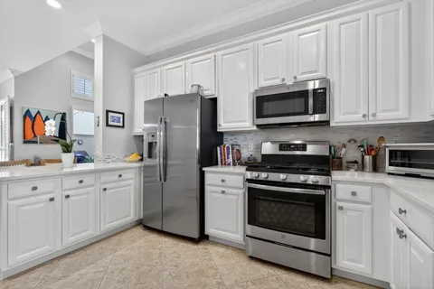 $669,000 | 47 Stoney Drive, Palm Beach Gardens, FL 33410