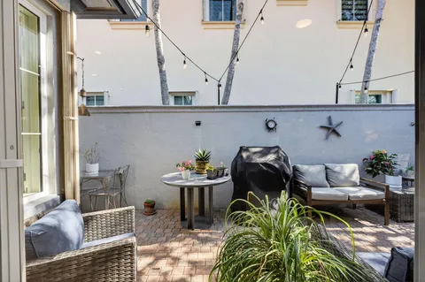 $669,000 | 47 Stoney Drive, Palm Beach Gardens, FL 33410