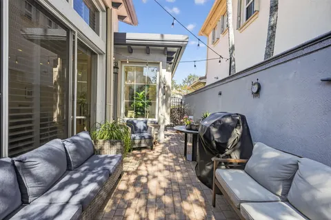 $669,000 | 47 Stoney Drive, Palm Beach Gardens, FL 33410