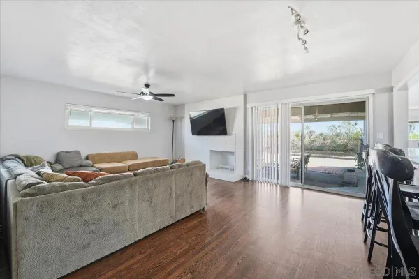$5,700 | 2431 Root Street, San Diego, CA 92123