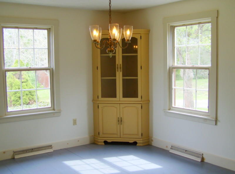 240 Oak Street West Barnstable, MA 02668 - Photo 13 of 19 a view of a livingroom with a window