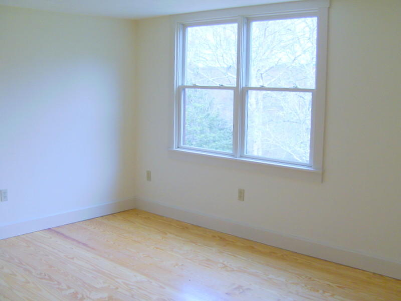 240 Oak Street West Barnstable, MA 02668 - Photo 18 of 19 an empty room with a window