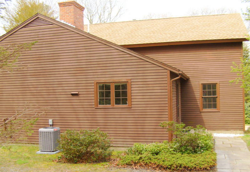 240 Oak Street West Barnstable, MA 02668 - Photo 5 of 19 a front view of a house with plants