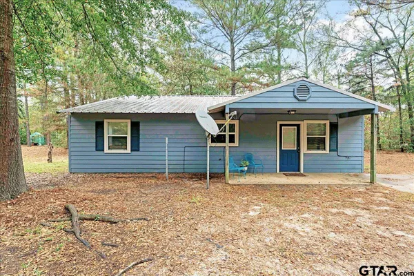 $1,500 | 230 Private Road 7422, Hawkins, TX 75765