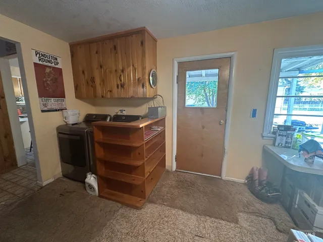 $256,000 | 435 South 10th Street East, Mountain Home, ID 83647