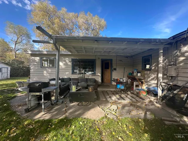 $256,000 | 435 South 10th Street East, Mountain Home, ID 83647