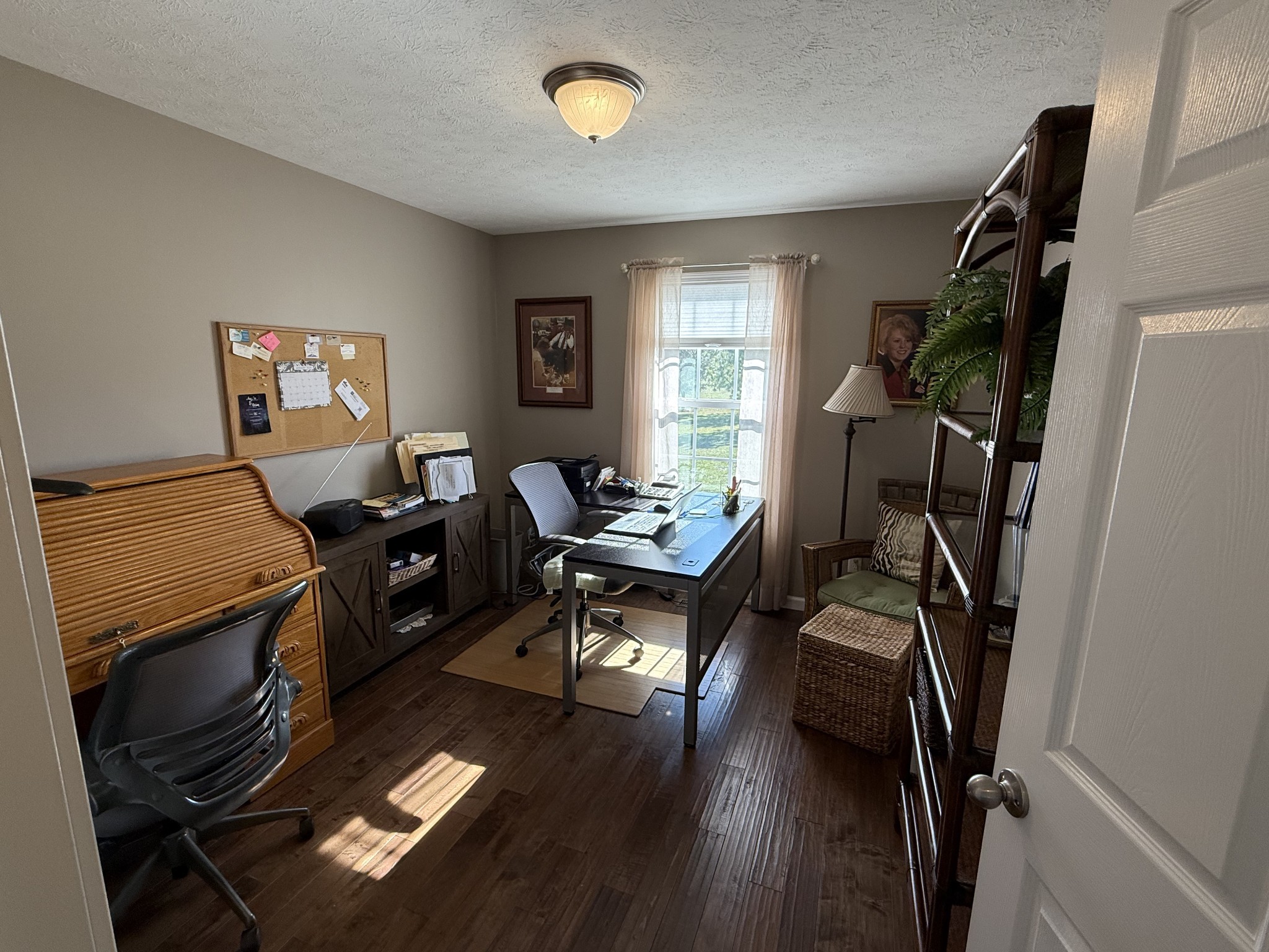 334 North Centerpoint Road Portland, TN 37148 - Photo 15 of 43 a living room with furniture a window and gym equipment