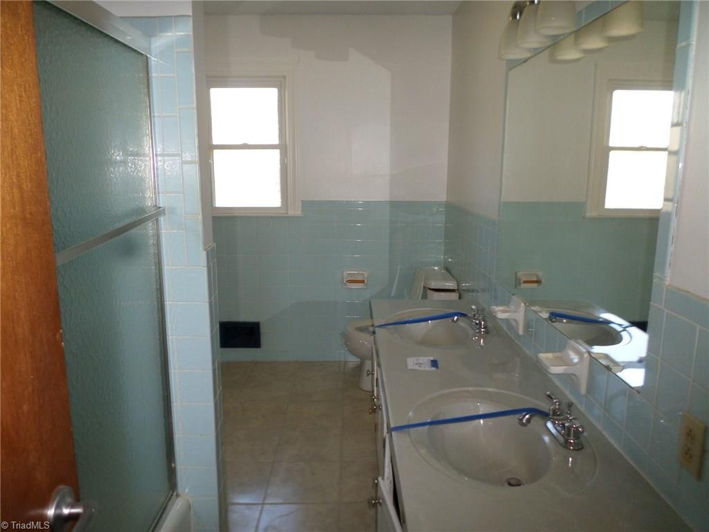 349 Rockford Road Dobson, NC 27017 - Photo 9 of 14 Gallery Image 9