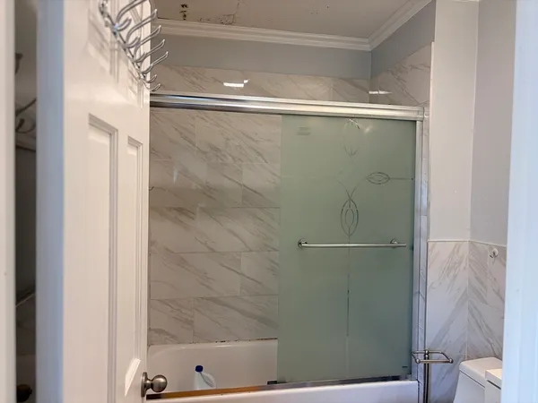 $2,400 | 91 Ward Street, Unit 1, Worcester, MA 01610