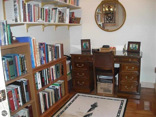 2477 North Reynolds Road Interlochen, MI 49643 - Photo 4 of 10 1792687-3.JPG