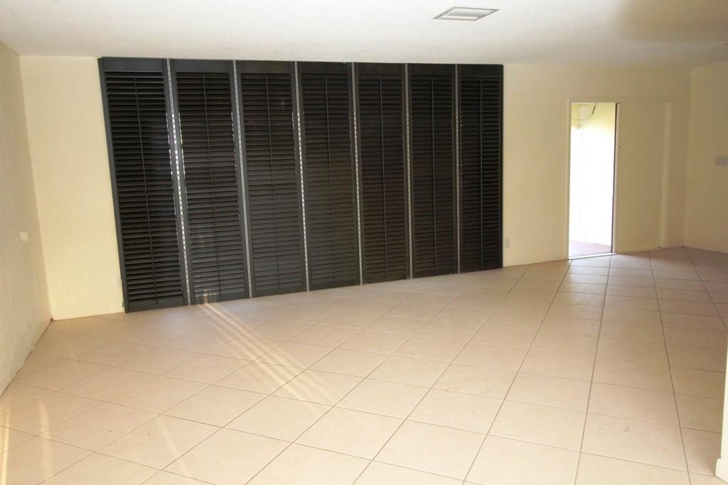 8291 Northwest 68th Avenue Tamarac, FL 33321 - Photo 11 of 25 Photo 11