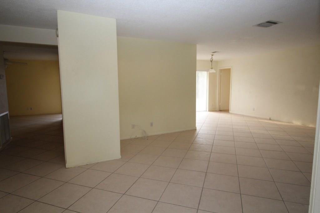 8291 Northwest 68th Avenue Tamarac, FL 33321 - Photo 4 of 25 Photo 4