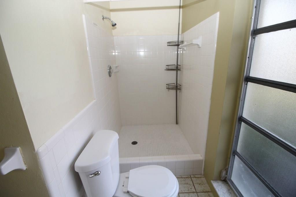 8291 Northwest 68th Avenue Tamarac, FL 33321 - Photo 8 of 25 Photo 8