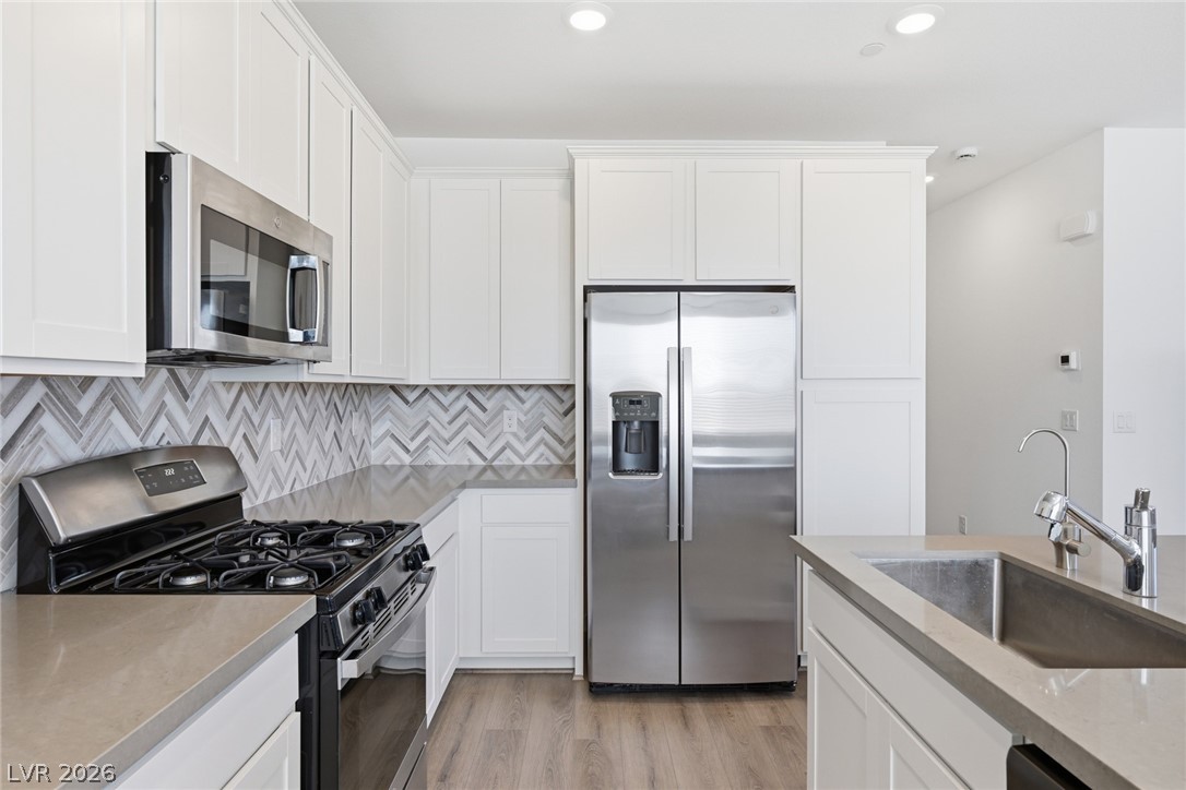 2567 Venetia Pointe Street Henderson, NV 89044 - Photo 20 of 39