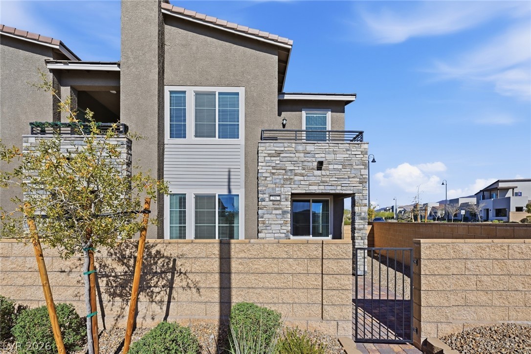 2567 Venetia Pointe Street Henderson, NV 89044 - Photo 3 of 39