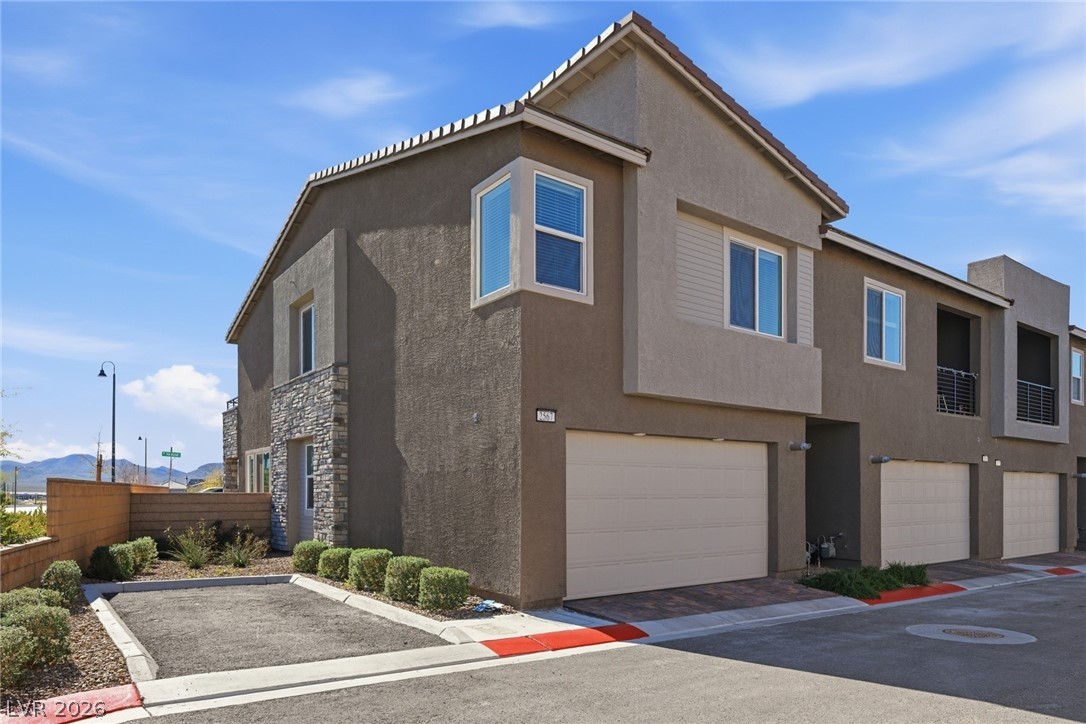 2567 Venetia Pointe Street Henderson, NV 89044 - Photo 7 of 39