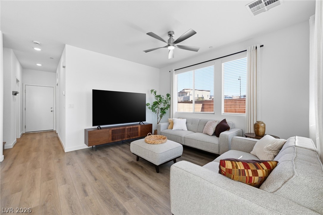 2567 Venetia Pointe Street Henderson, NV 89044 - Photo 9 of 39