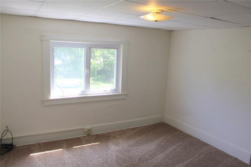 774 Pittsburgh Road Butler, PA 16002 - Photo 15 of 23
