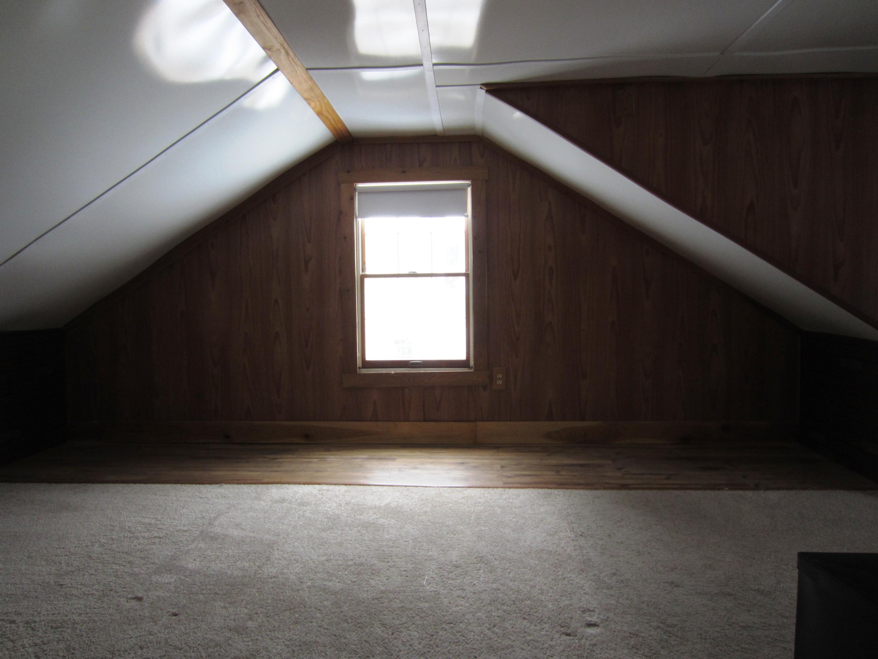 19 Auburn Street Springvale, ME 04083 - Photo 22 of 29 Bedroom2-3