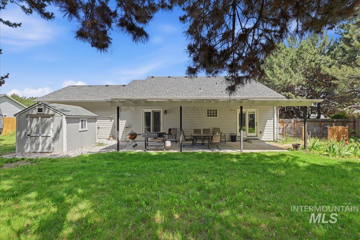 23157 Forest Hills Loop Caldwell, ID 83607 - Photo 31 of 37