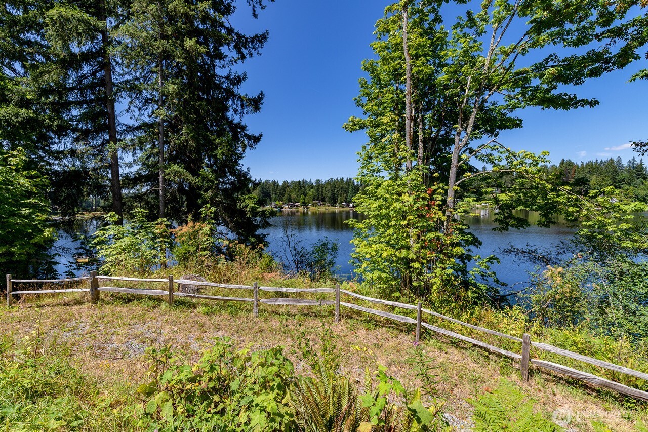 34304 Thomas Road East Eatonville, WA 98328 - Photo 7 of 13
