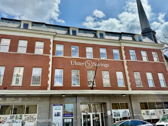 $2,200 | 280 Wall Street, Kingston, NY 12401