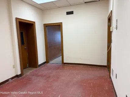 $2,200 | 280 Wall Street, Kingston, NY 12401